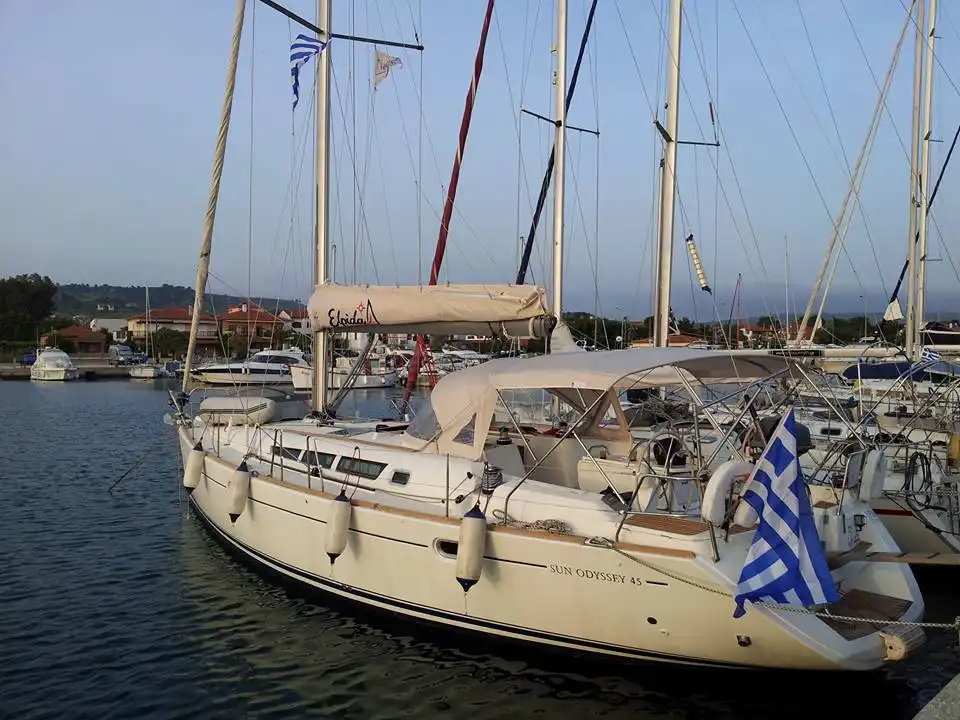 JEANNEAU SUN ODYSSEY 45-1