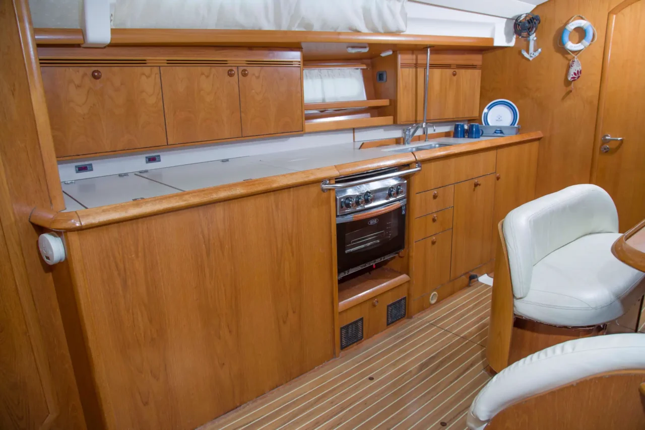 JEANNEAU SUN ODYSSEY 45-6