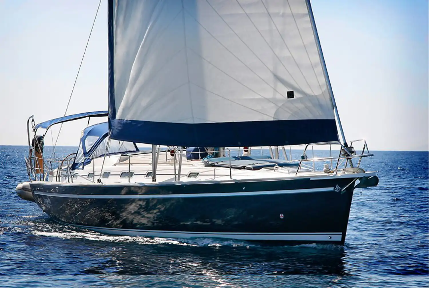 https://thessyacht.gr/wp-content/uploads/2023/11/ocean-star-51.2.webp